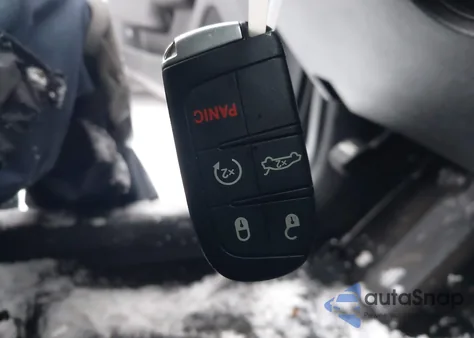 2015 Chrysler 300 300S z USA, uszkodzony, nr VIN 2C3CCAGG0FH876296